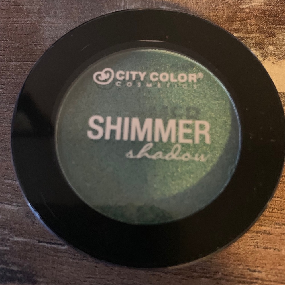 2 City Color Eyeshadows